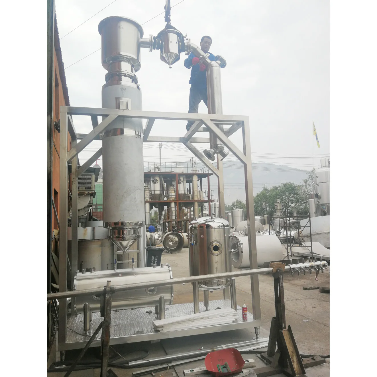 Price of high quality industrial wiped thin film industrial rotary  evaporator for oil