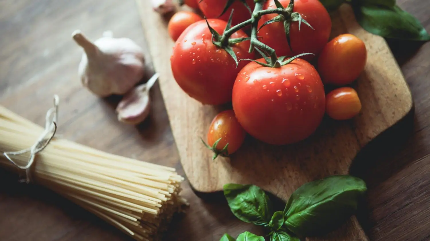 Спагетти Карбонара бекон без мяса со вкусом 175 г быстрого приготовления приготовленный в Италии готовый к употреблению за 8 минут