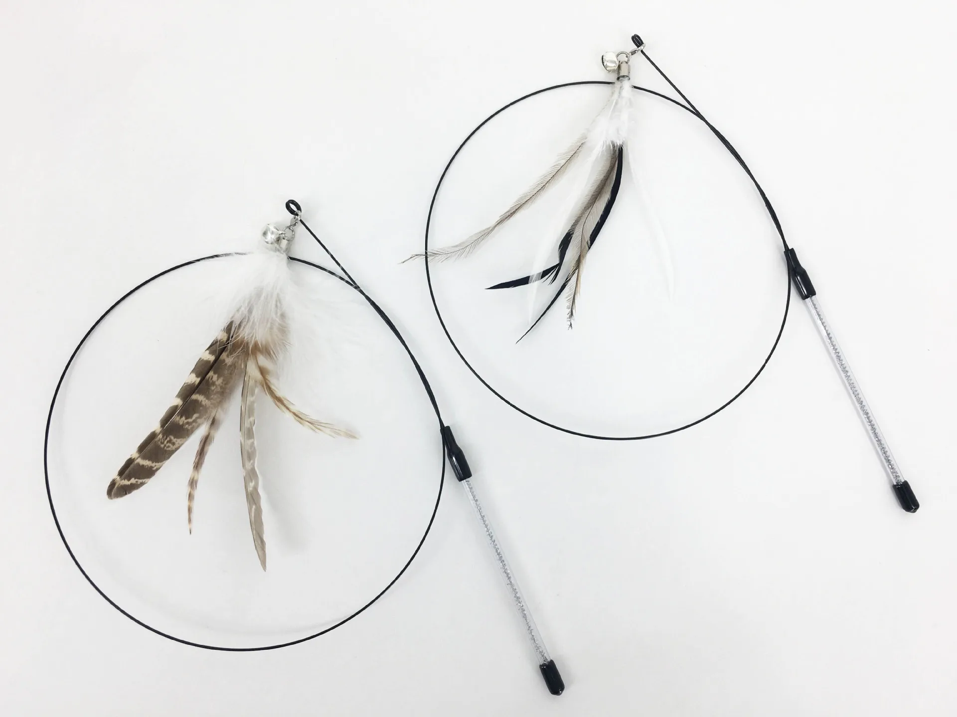 Multi Feather Plume Cat Toy Replaceable Head Design Long Rod Cat Teaser With Suction Cup Bells Wire