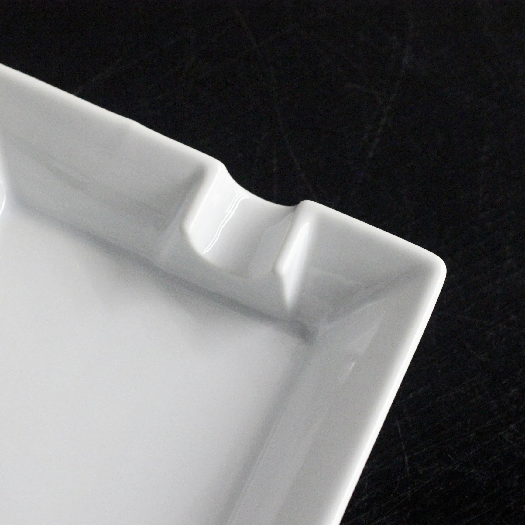 Custom  Ceramic Cigar Ashtray Rectangle Shape Porcelain Ashtray Custom Ceramic Cigar Ashtray Design For Smoking Accessories