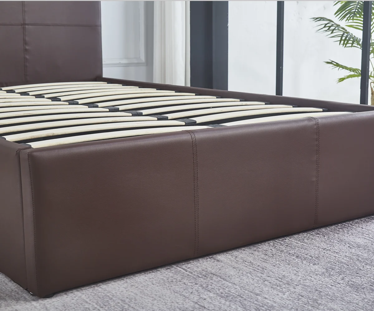  Кровать с мягкой платформой из искусственной кожи Vienna деревянными реечками (Queen)