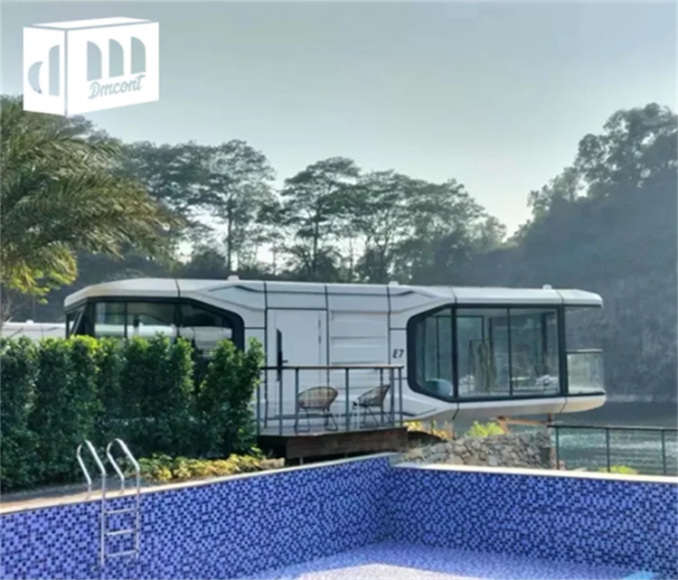 Manufacturer Detachable Eco Container Mobile Space Sapsule Prefab Homestay Hotel Bedroom Livable Apple Cabin Sunroom House