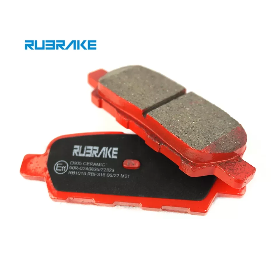 RUBRAKE D905 new products auto ceramic car brake pads padded discs weight spares part car parting brand for A4 Quattro 2003-2004