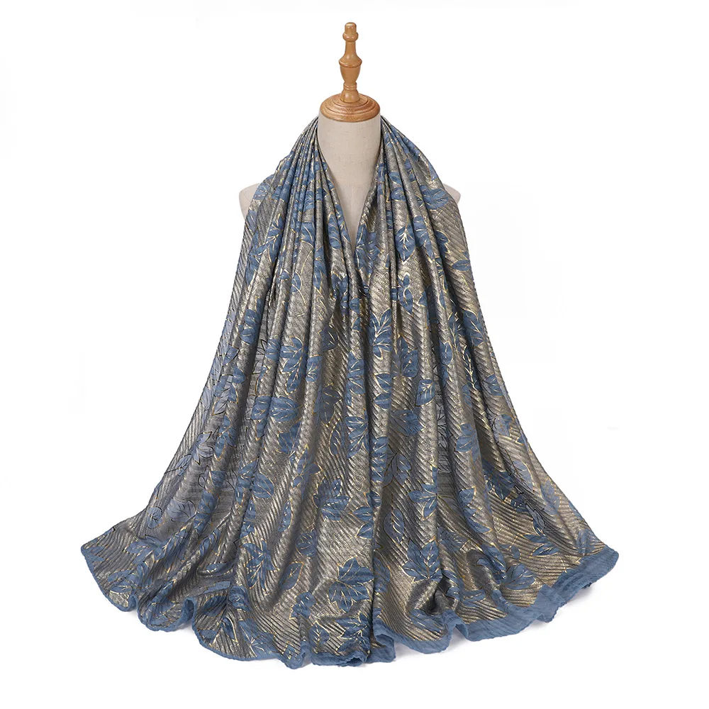 New Design Wholesale Hijab Embossed Leaf Patterns Malaysian Hijab Fashion Retrocore Shinny Comfortable Warm Rhinestone Hijab