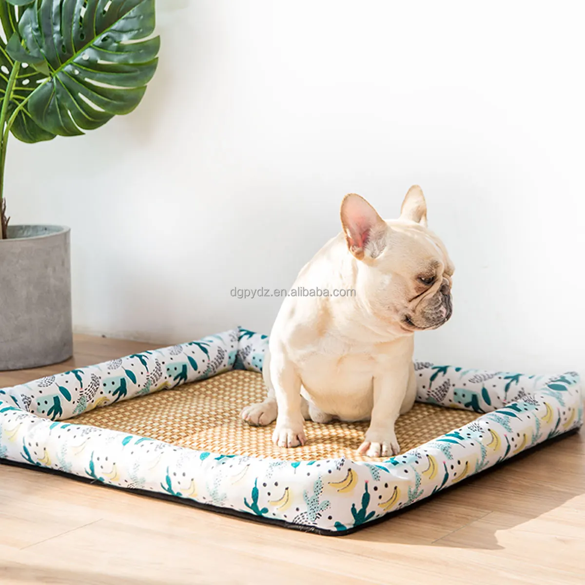 Pet Dog Summer Bed Cat Pet Supplies Rattan Weaving Cat Summer Nest Cool Sleeping Mat