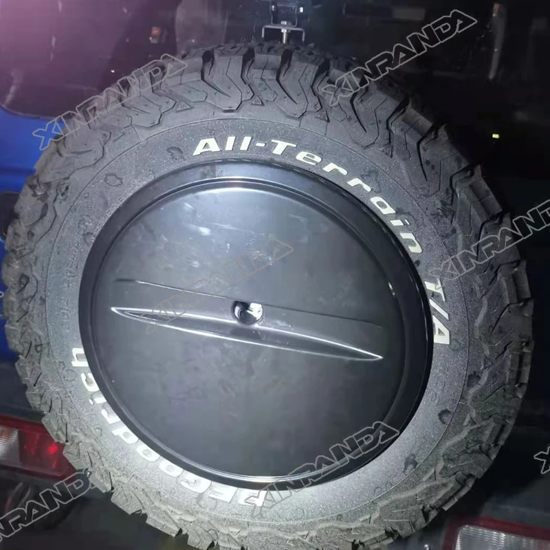 Для Suzuki Jimny запчасти JB64 аксессуары задняя крышка запасного колеса отделка JB64W JB74 2022 2023 2021 2024 Крышка отделки