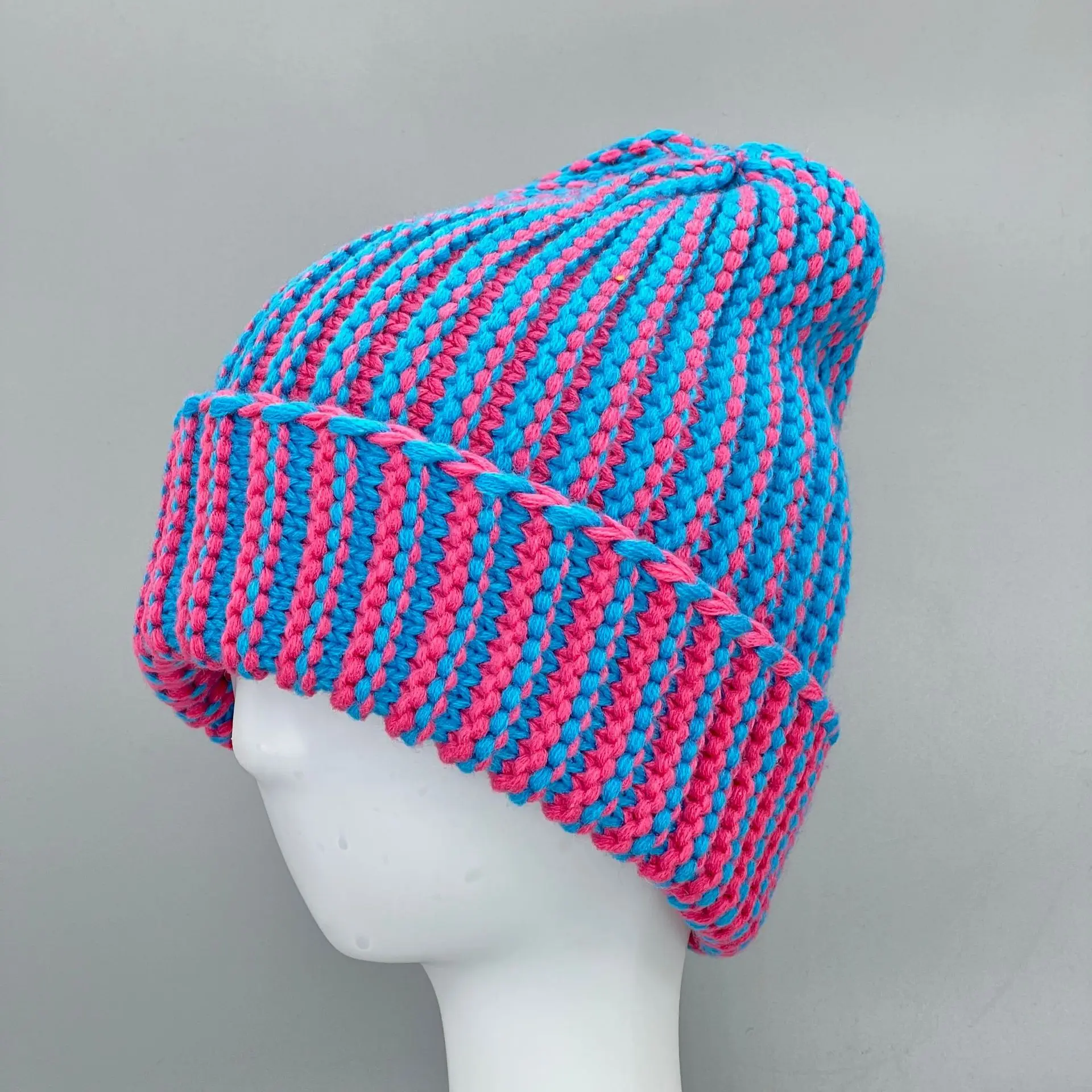 High Quality Acrylic Two Tone Beanies For Winter Unisex Custom Logo Heavy Knitted Hat