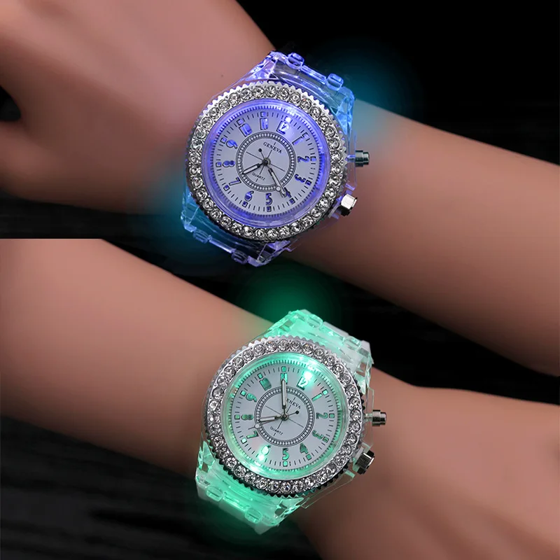 Fashion Trend Electronic Watch Student Silicone Strap Watch Luminous Table Lamp Table LED Light Children Watch Wholesale