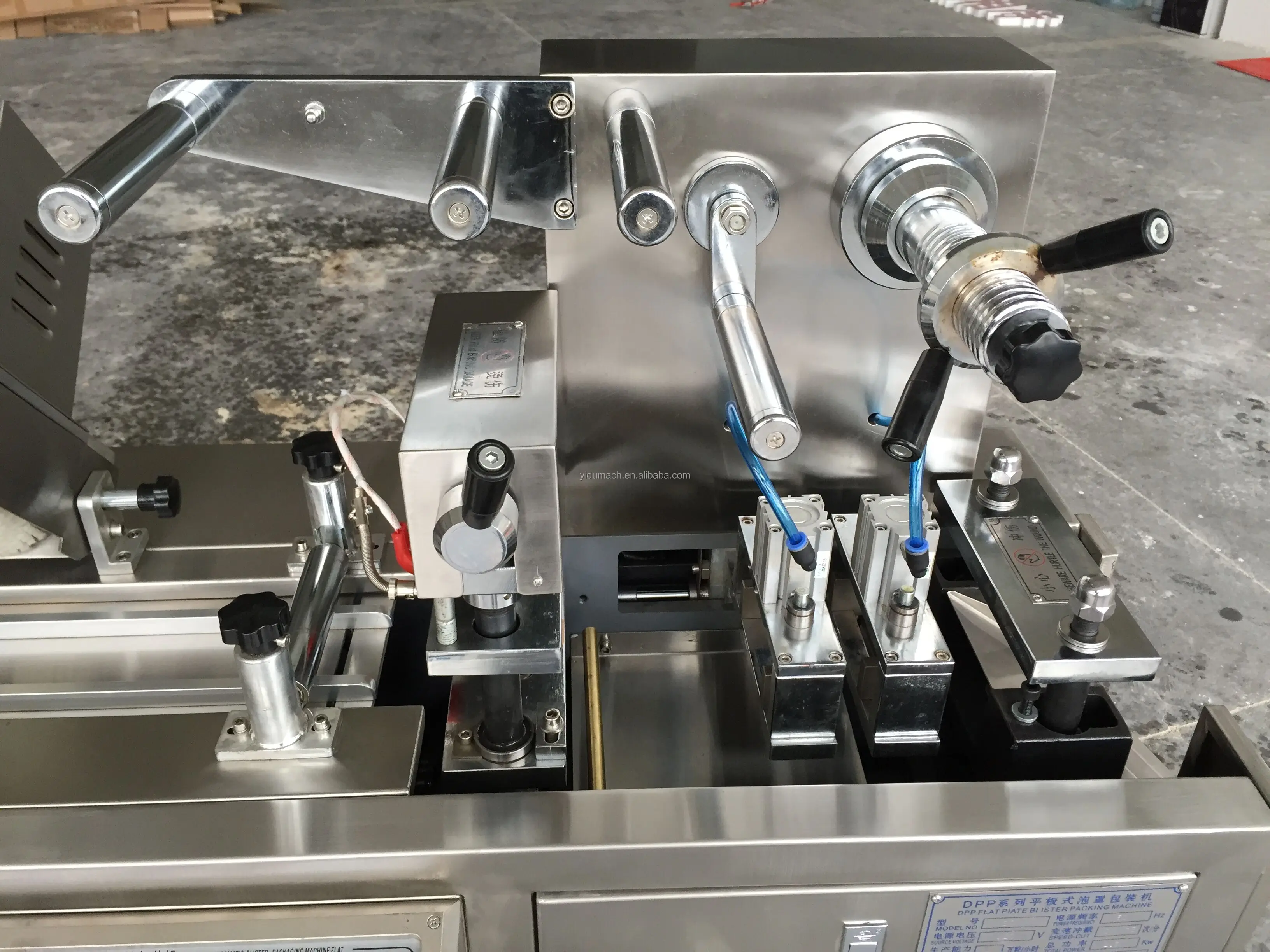 Mini Small Automatic Packaging Tablet Capsule Pill Flat Plate Sealing Alu PVC Forming Blister Packing Machine Price For Sale