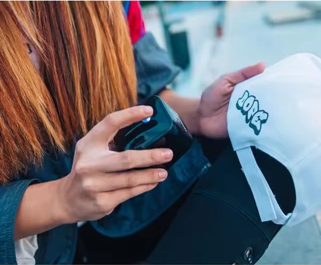 Hot Sale Drop Shipping Mobile T Shirts Custom Printing Logo  Machine With Portable Handheld Inkjet Printer