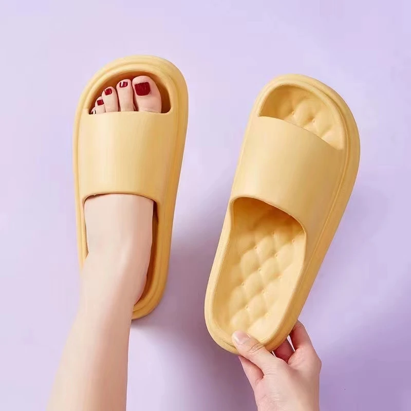 High Quality Slides Slippers Breathable Summer Sandals Ladies Shoes High Quality Rubber Slides