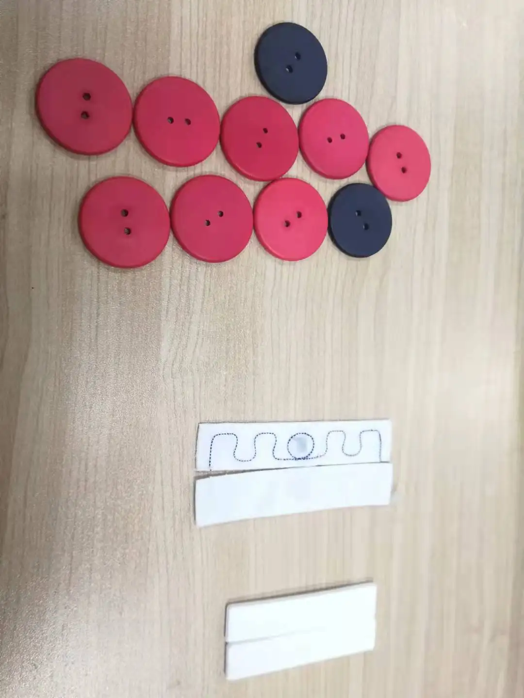 Hot New Products Cheap Security Access Control Micro Uhf Rfid Tags Laundry Tag
