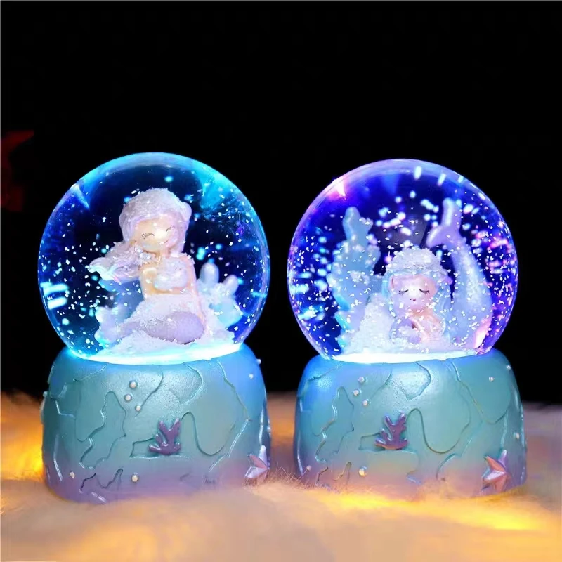 Custom 80 mm interior is swirling snow Snow Globe LED Light Water Ball With Floating Inside