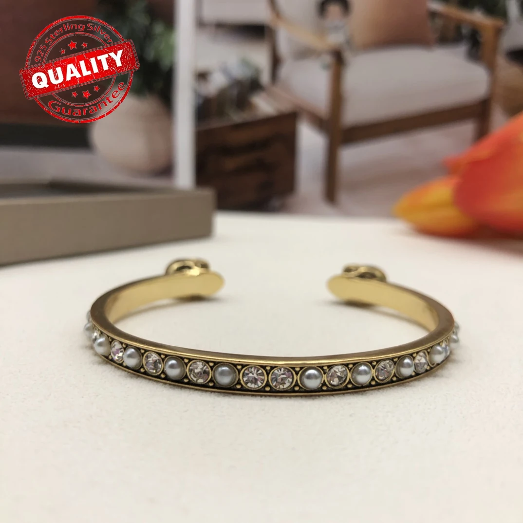 Alexanderxx McQueens Wholesale New 925 Silver Inlaid Zircon Pearl Open Bracelet with Exquisite Accessories to Give to Friends
