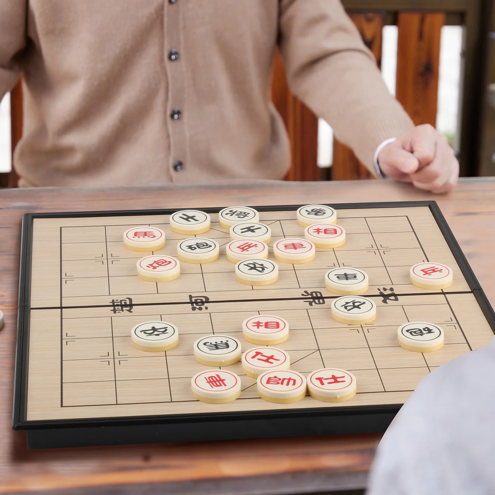 Набор шахматных настольных игр Xiangqi с логотипом на заказ в складном пластиковом основании для 2 игроков