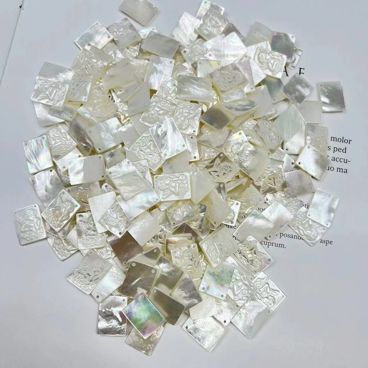 Religious Belief Mother Of Pearl Jesus Virgin Mary Guadalupe Hand Carved Saint Maria White shell bead for DIY jewelry Necklace