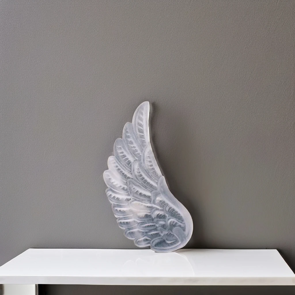 Middle Polished Natural White Selenite Angel Wing Sculpture Crystal Jade Healing Crafts for Home Decor Gifts with Stone Theme