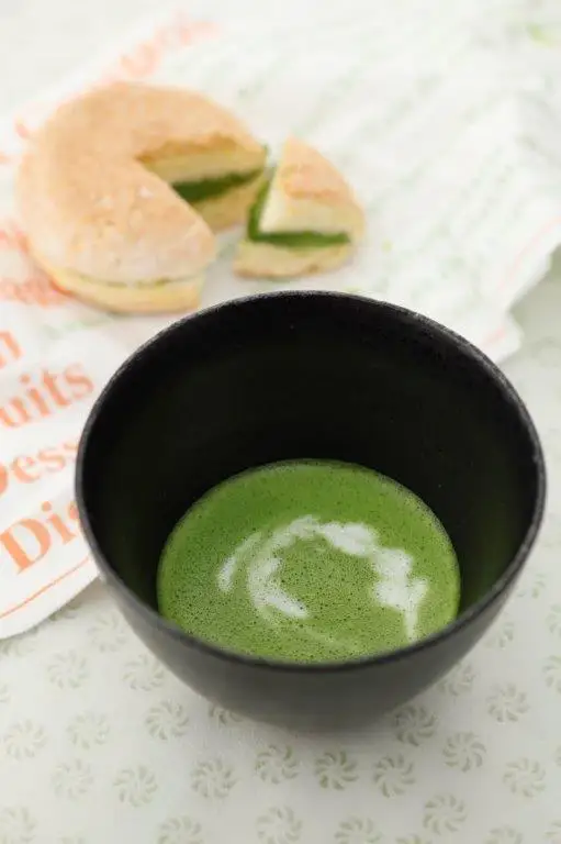 Japanese rich umami taste green tea matcha powder for cakes and chocolate