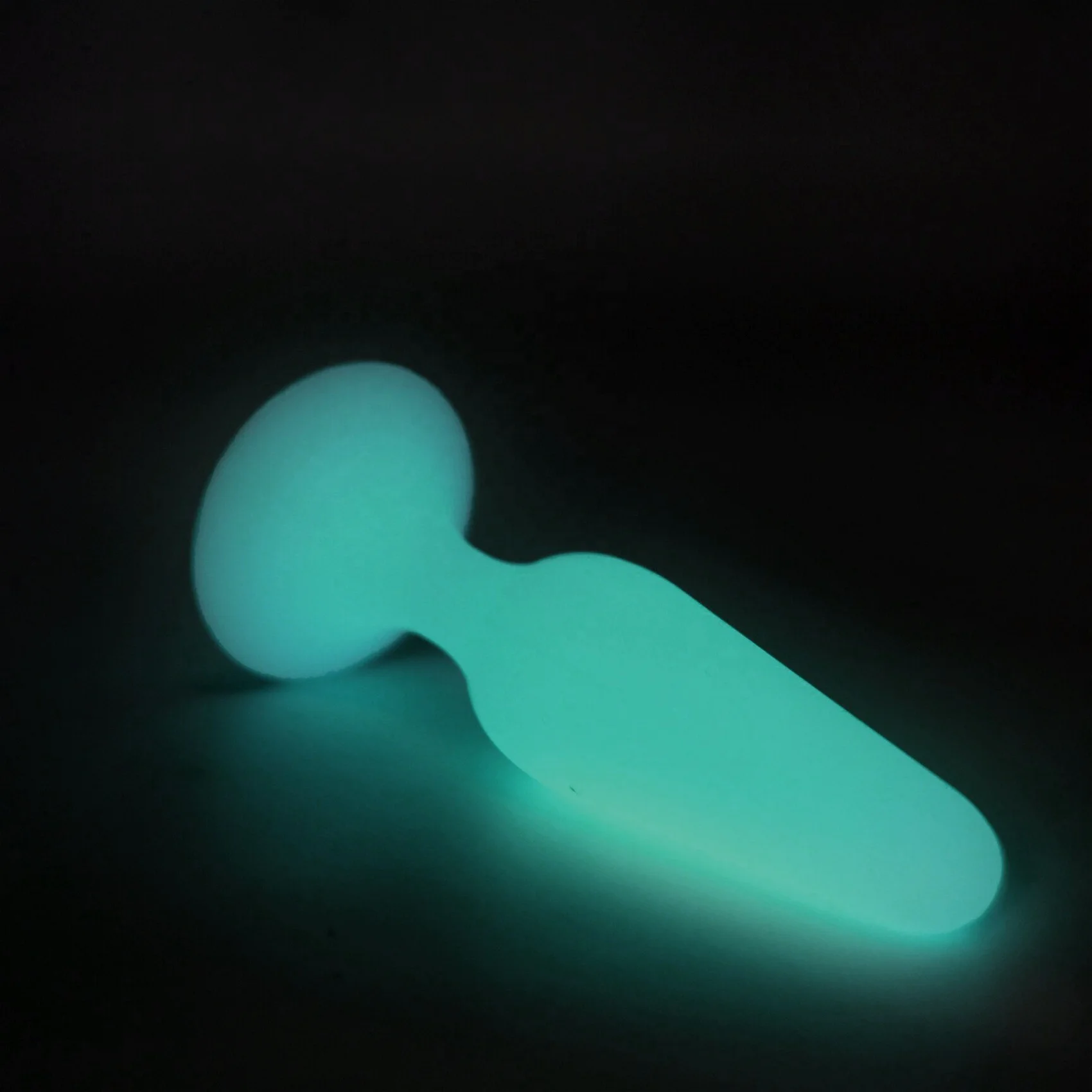 Novelties Adult Toys Sex Toys Glow in The Dark Anal Plug Luminous Butt Plug Set, Silicone Anal Toy Sex Products Guangdong E53G