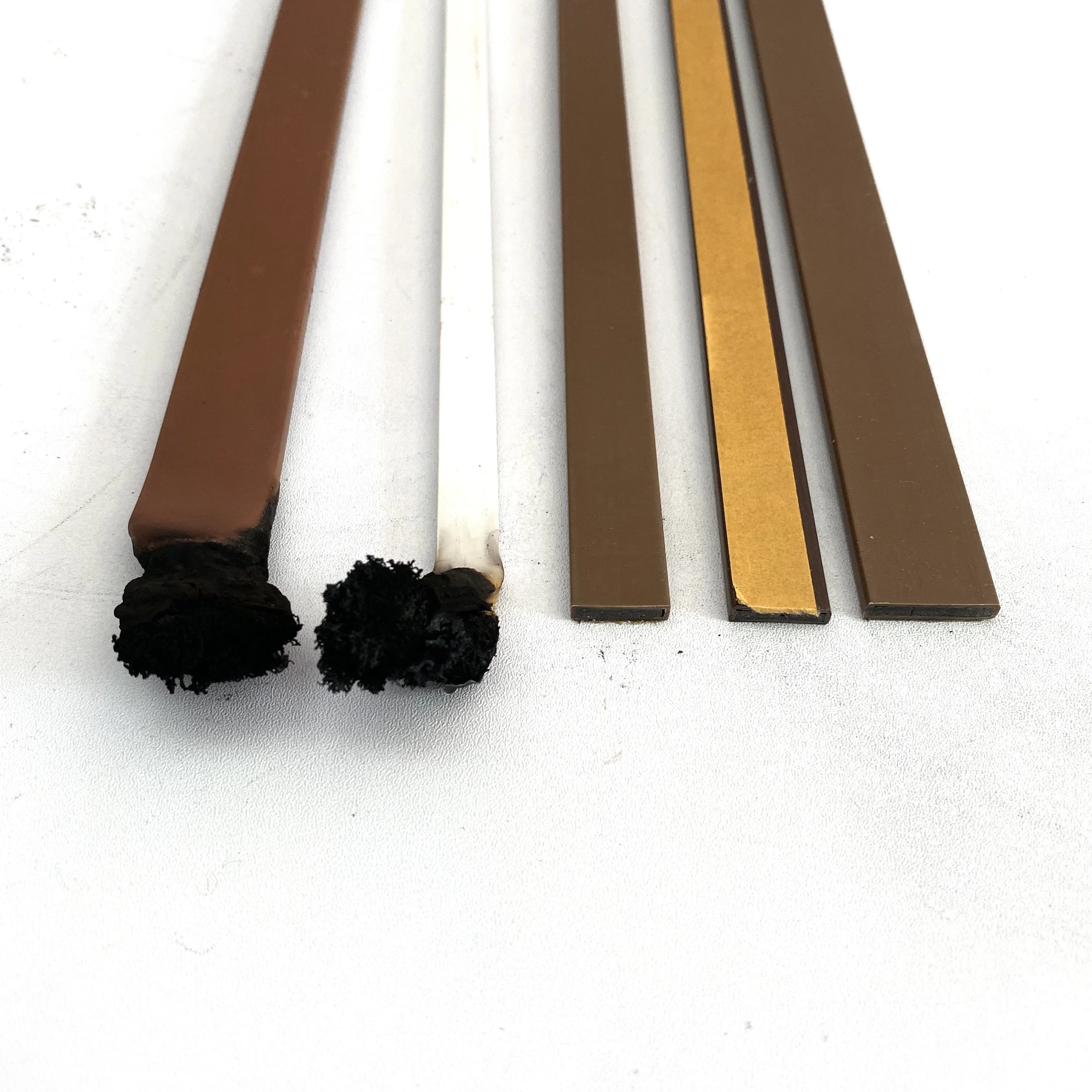 Противопожарные двери Intumescent уплотнение BY-PCS-2040