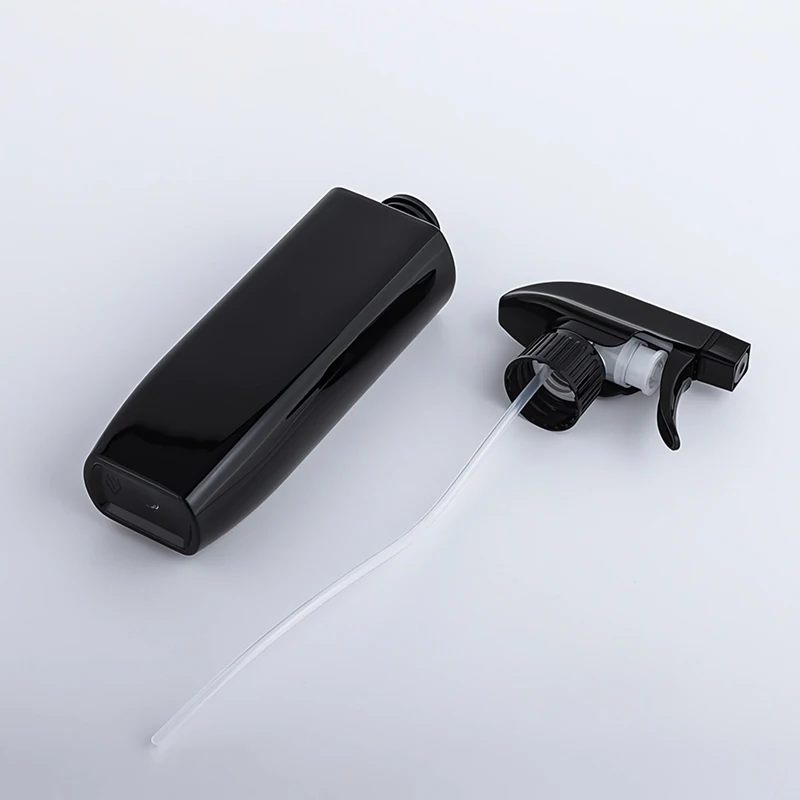 300ml Flat-shaped Dilution Cleaning Large Capacity Hand-held Spray Bottle Acid and Alkali Resistant Plastic Sprayer for Au
