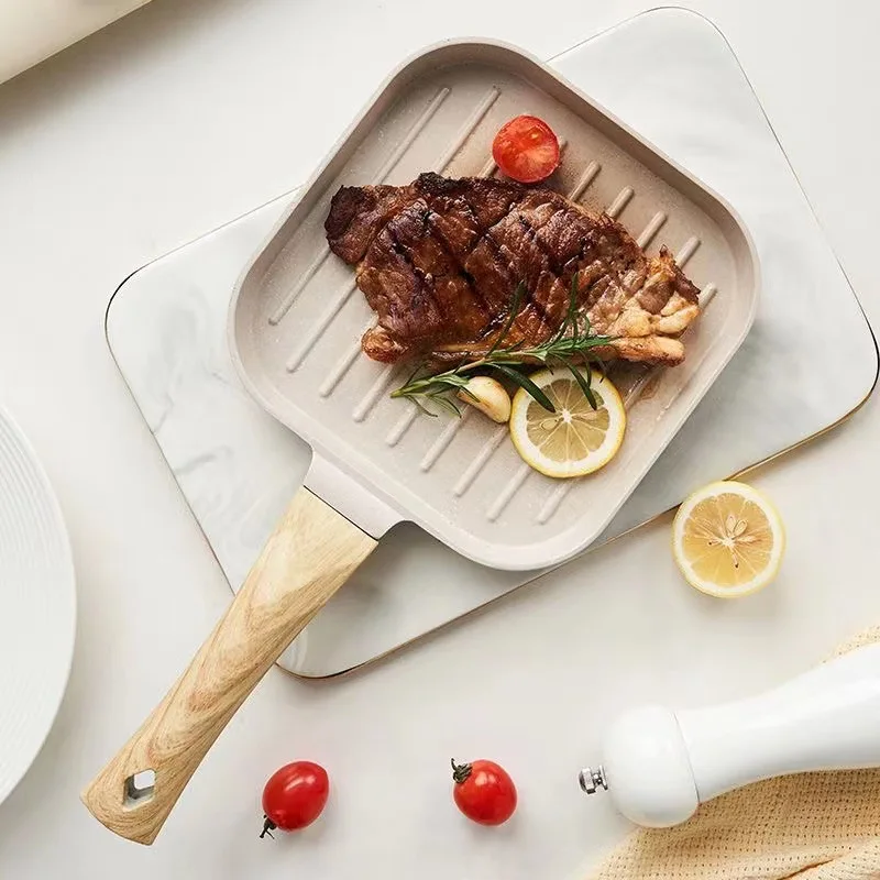 Light Weight 18cm Kitchen Cookware Breakfast Fry Pan Aluminium Square Shape Nonstick Stripe Steak Frying Pan