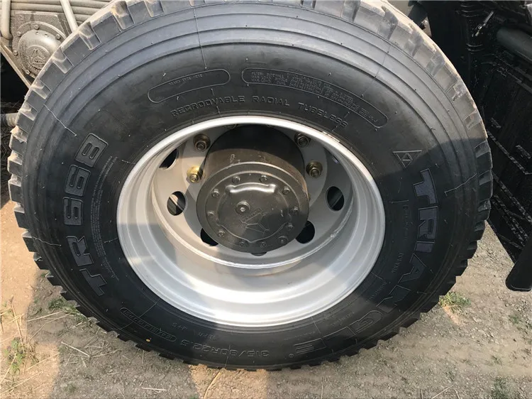 
Professional Design Product Sinotruk Howo 4X2 Tractor Truck Head Trailer 