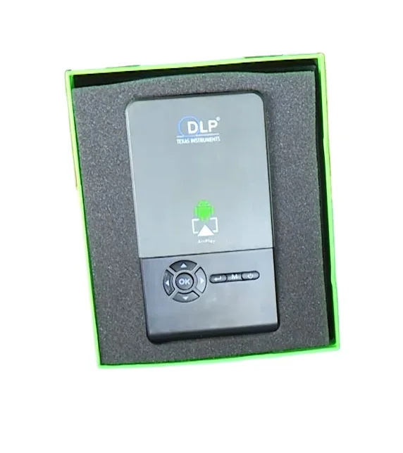 Wireless connection Android 9.0 4K Mini Projector 70 ANSI Lumens BT 5.0 Projector