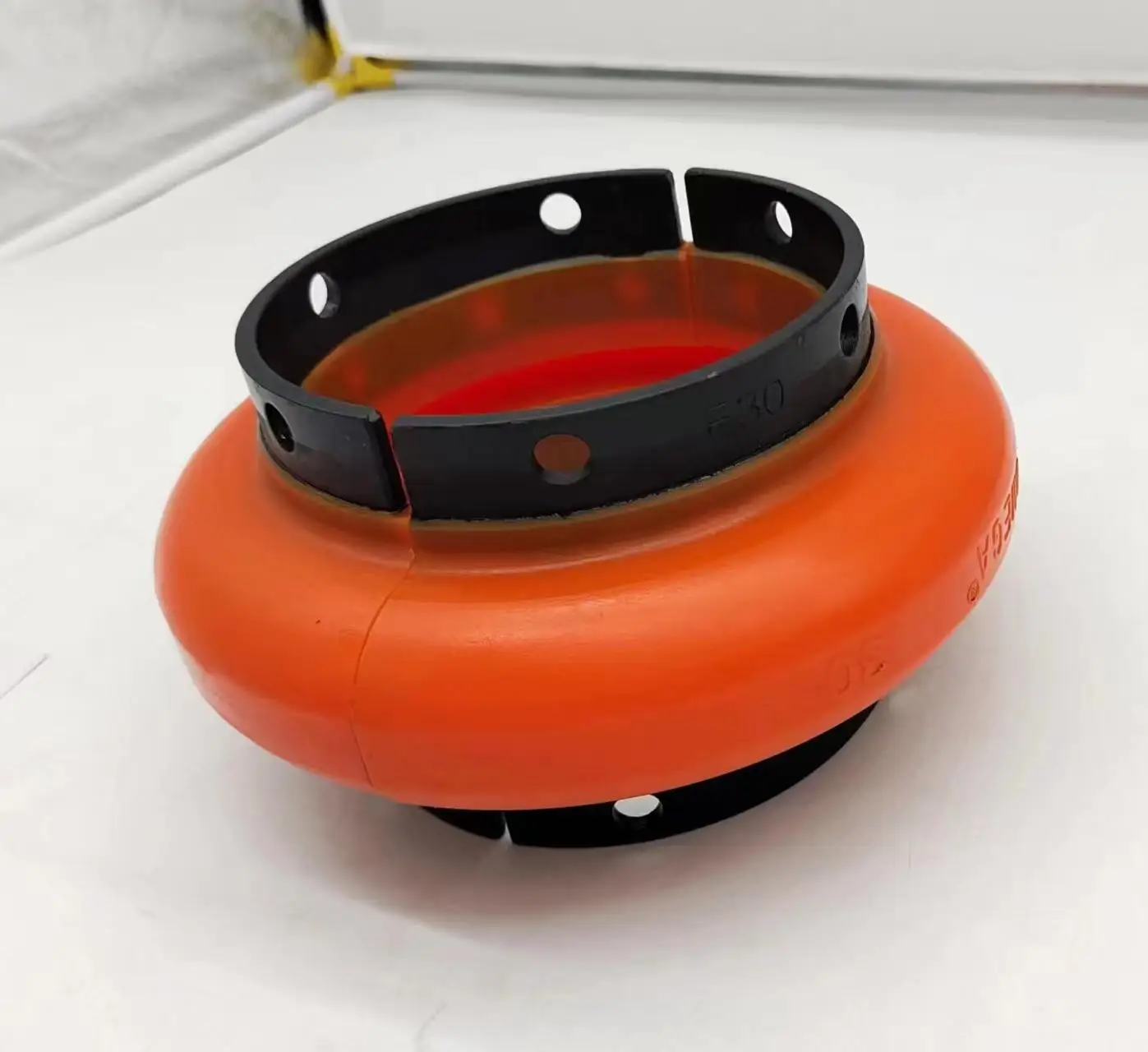 China manufacturer car engine motor shafting E30 rubber flexible coupling 5.3129.2 for screw air compressor