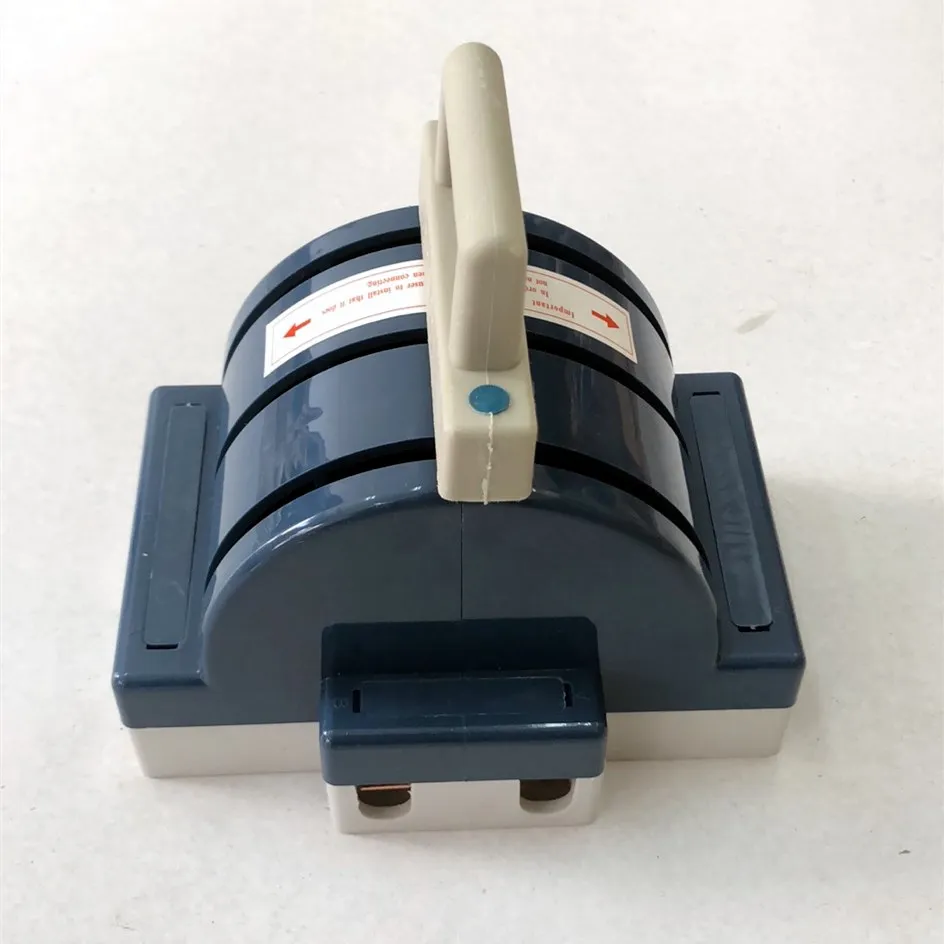 
Painting 3 Pole Knife Switch change over double throw knife switch 