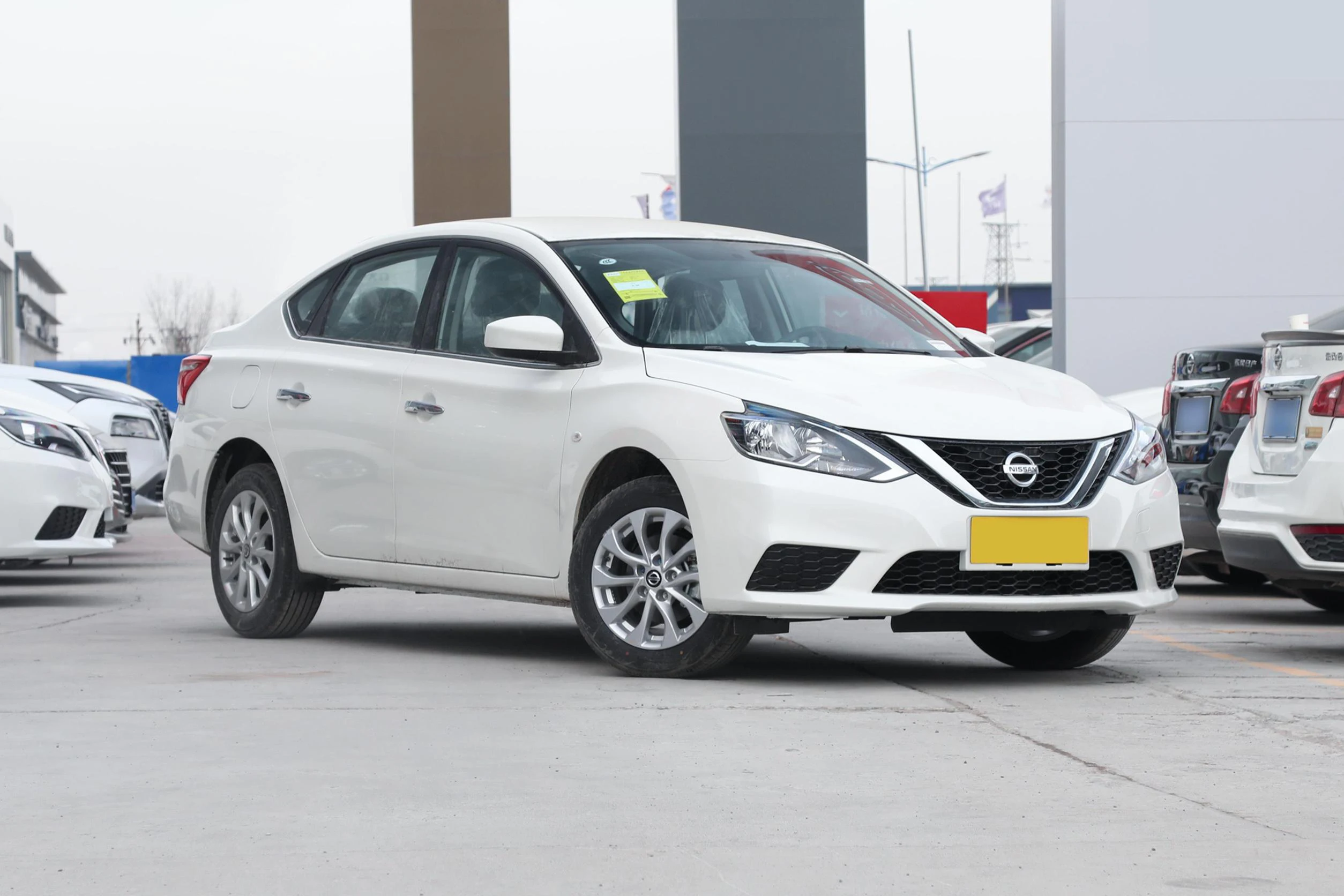 NEW model Nissan sylphy 2024 classic 1.6L  SUPER household car in stock sedan 5 seats