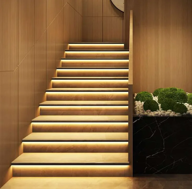 V2-STEP-1002 DC12V/24V 400W 32-ступенчатый контроллер датчика движения лестницы для светодиодных полос освещения