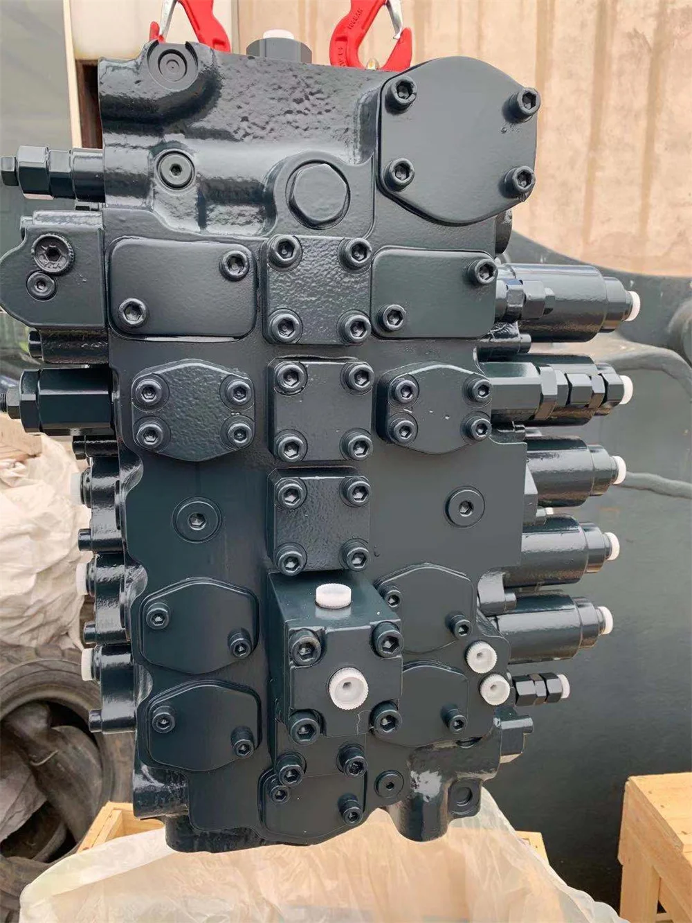 Excavator R520-9 control valve assy for HYUNDAI 31QB-17100