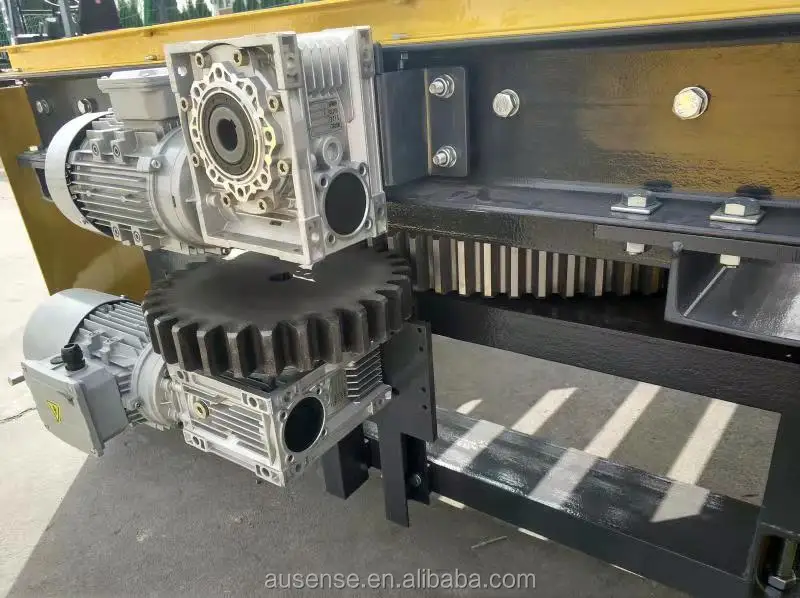 China Made Pallet Stretch Wrapping Machine with turntable and roller conveyor