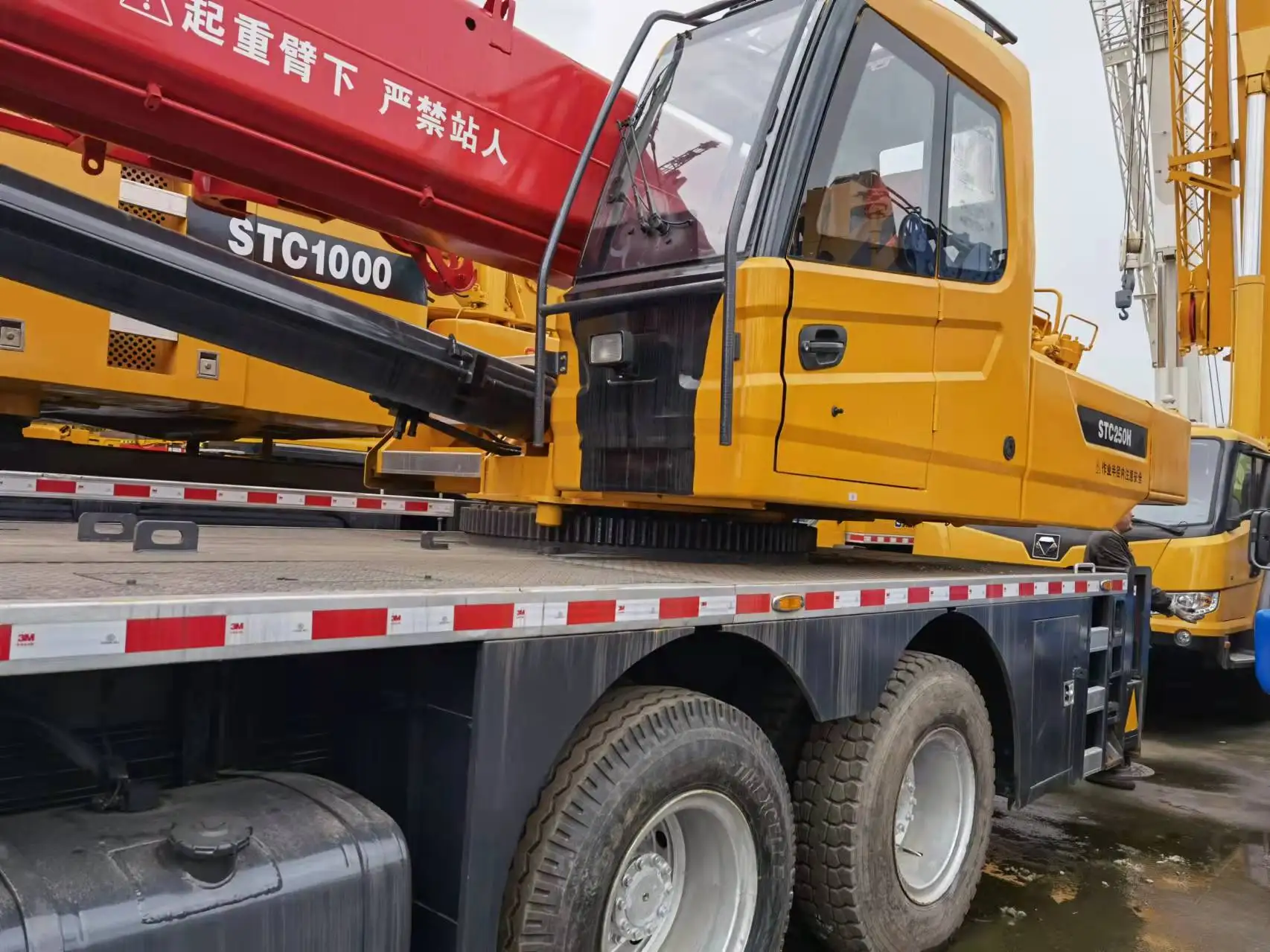 25 Ton High Quality China SANY STC250H Used Truck Crane