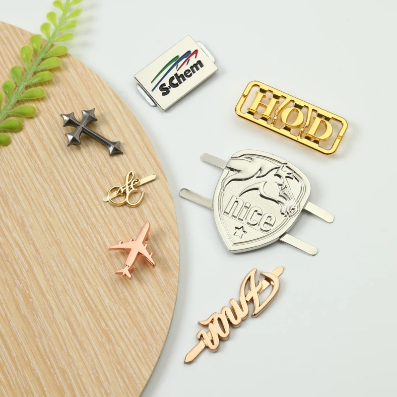 Customized Small Metal Logo on Handbags Round Designer Metal Tags with Back Rivet U-legs