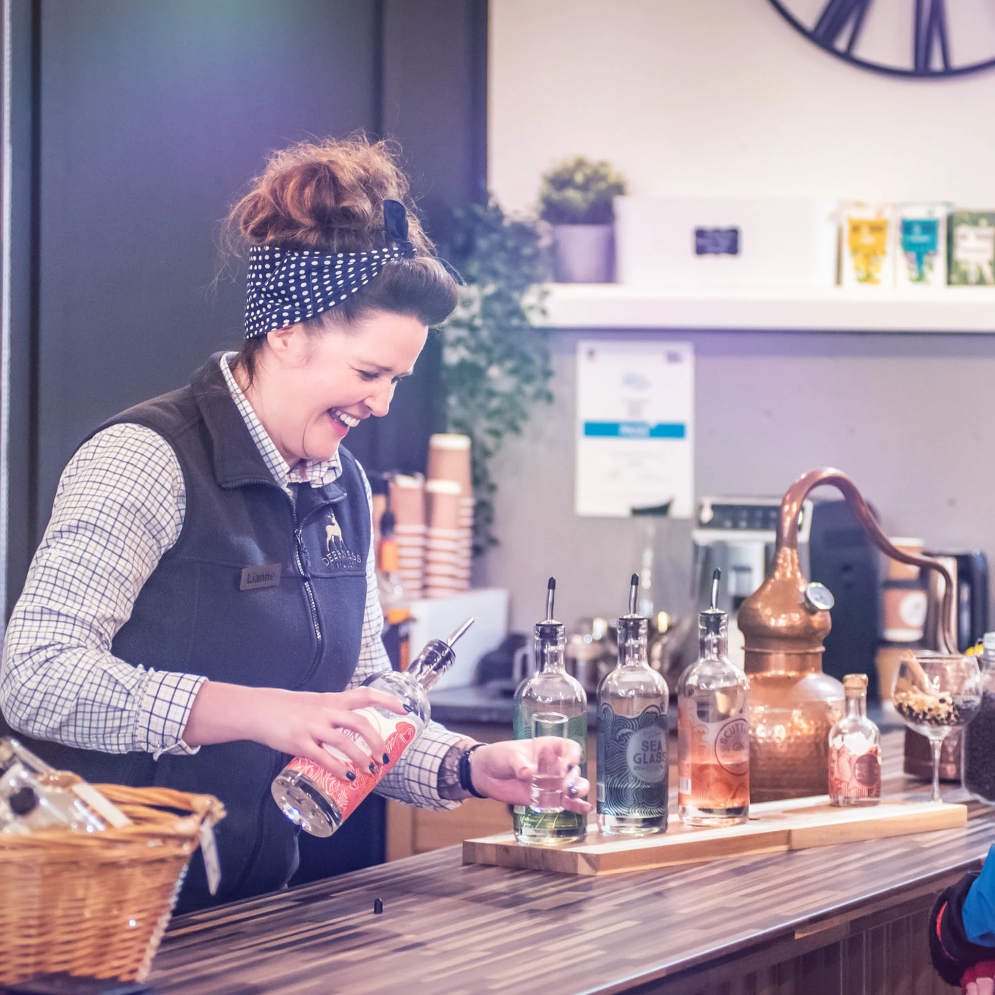 Multi Award Winning London Dry Gin Premium Sea Glass 20CL Bottle Bulk 200ml Scotland UK Gin Wholesale Juniper tarragon lemoin