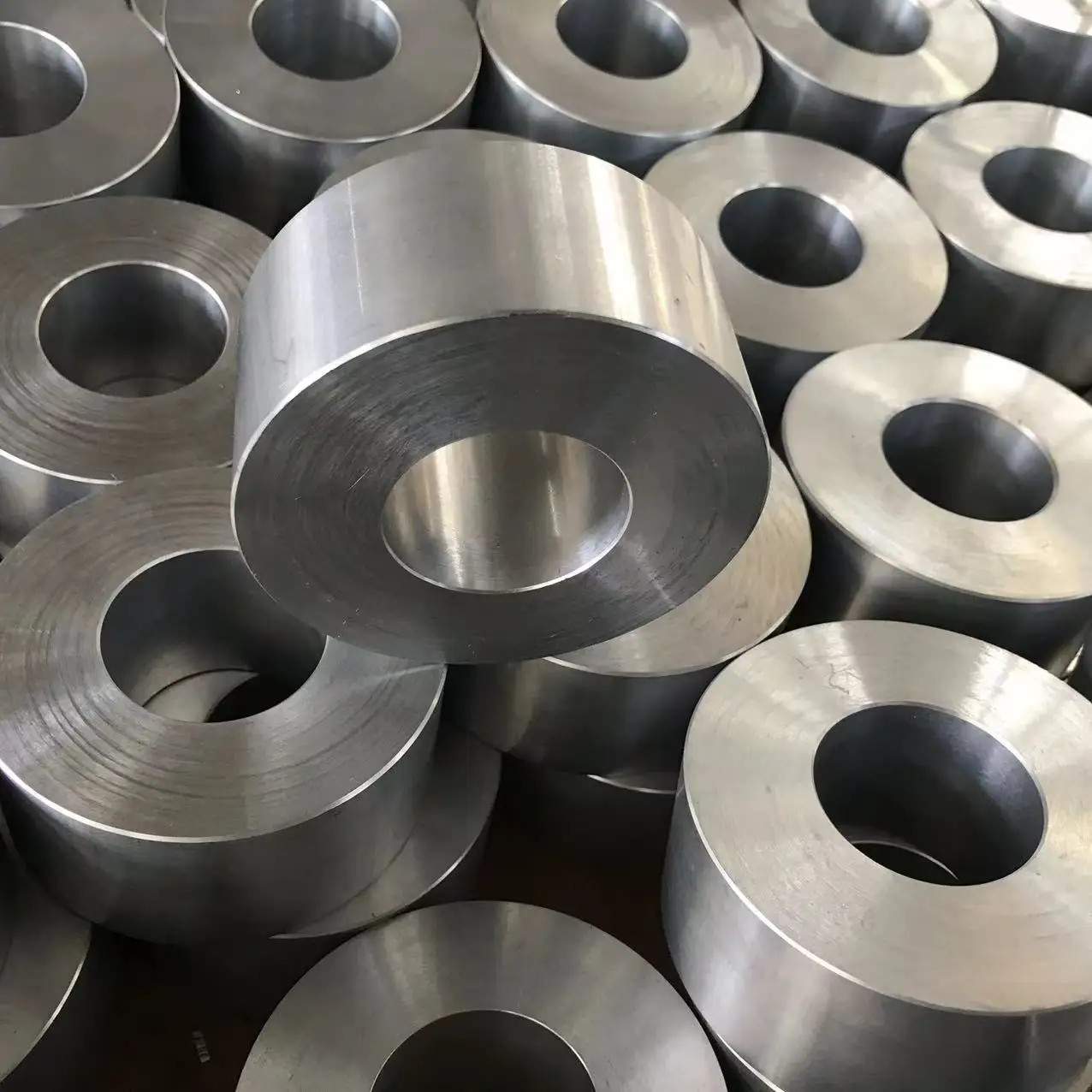 Factory  ZA303 ZA27 Spur Gear Customizable Zinc-based Alloy Gear High Quality Bimetal Worm Gear Shaft