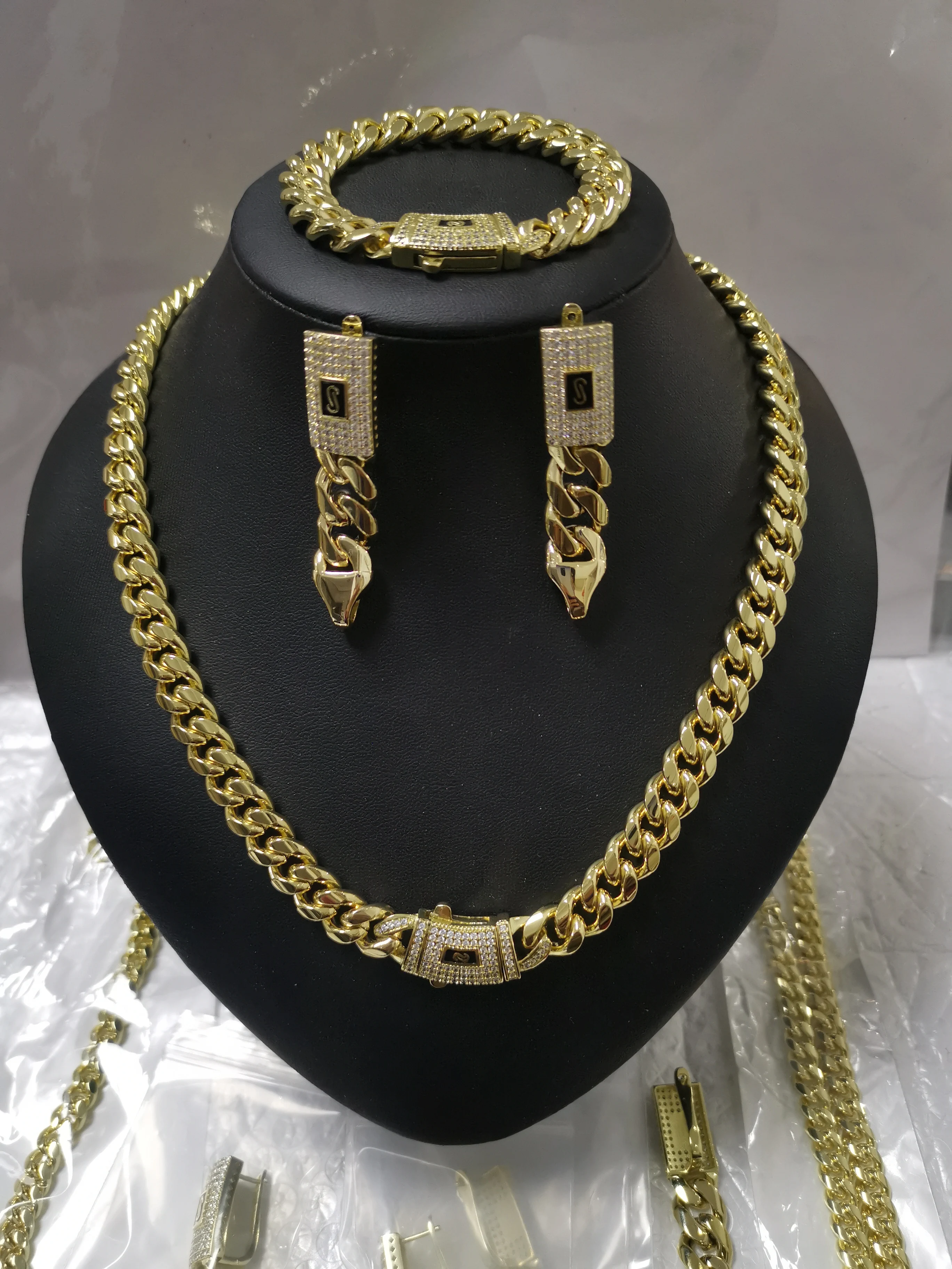 USA trendy anklet bracelet Necklace14k Gold jewelry Cuban Link Chain Gold Cuban Miami Chain 6mm -14mm Monaco Chain unisex