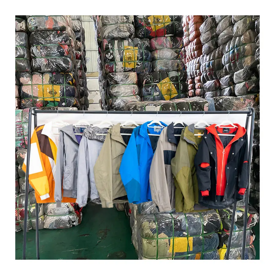 Wholesale Mixed Luxury Designer Jacket Used Clothing Bundle Of Thrift Clothes Branded Vintage Second Hand Clothes Import
