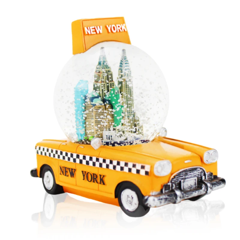 Wholesale hot sell water globe New York city taxi snow globe gift high quality custom resin NYC snow ball souvenir