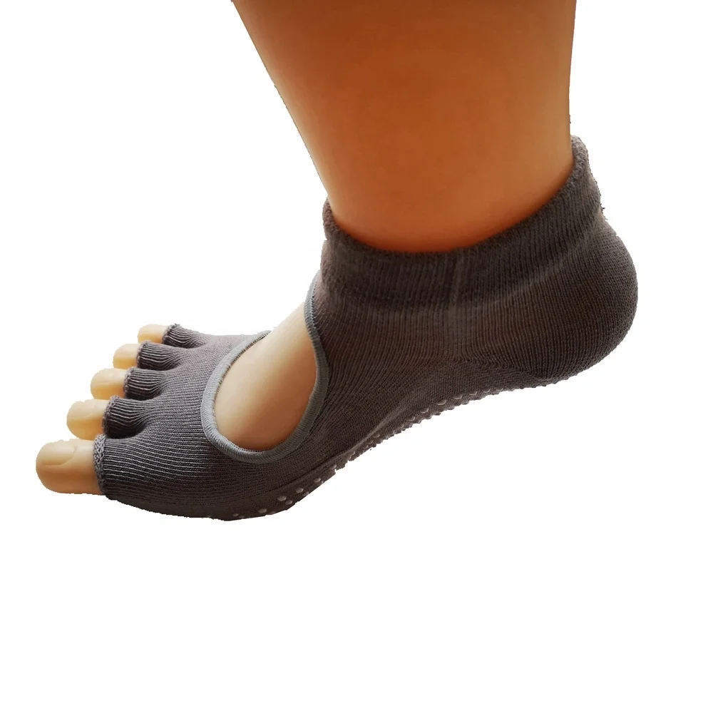 Custom Five Finger Anti Slip Pilates Yoga Socks Half Anti-slip 5 Toe Ankle Antislip Grip Toeless Yoga Socks Casual Summer Sporty