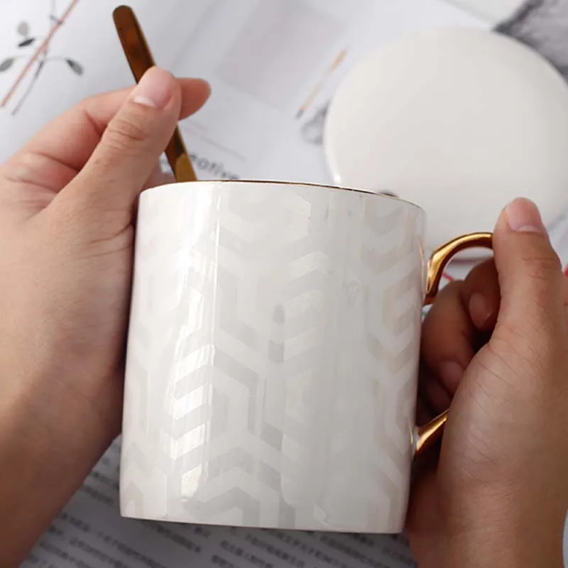RM-091Mug office cup ceramic water cup tea cup   with cover CHAIV