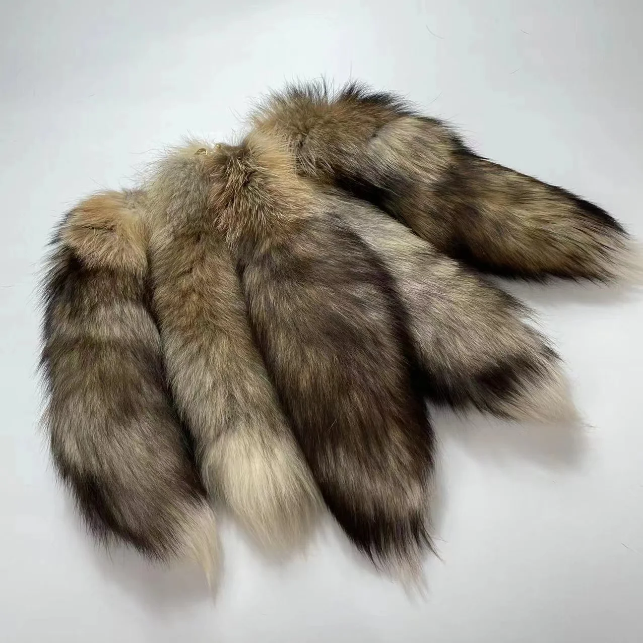 2024 оптовая продажа настоящий лисьий хвост 35-40 см пушистый меховой животных декоративные аксессуары брелок для ключей