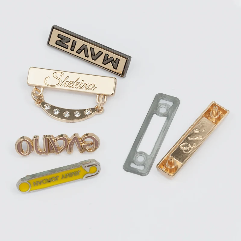 Band logo patch garment embossed jeans accessories custom bag metal logo label rose gold metal tag for bags