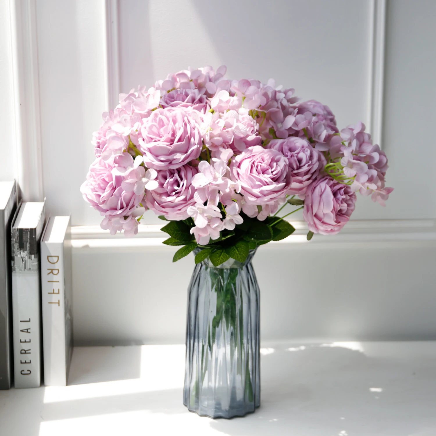 JH230083 wholesale high quality edelweiss flowers artificial bride bouquet Hot sellers edelweiss home decor