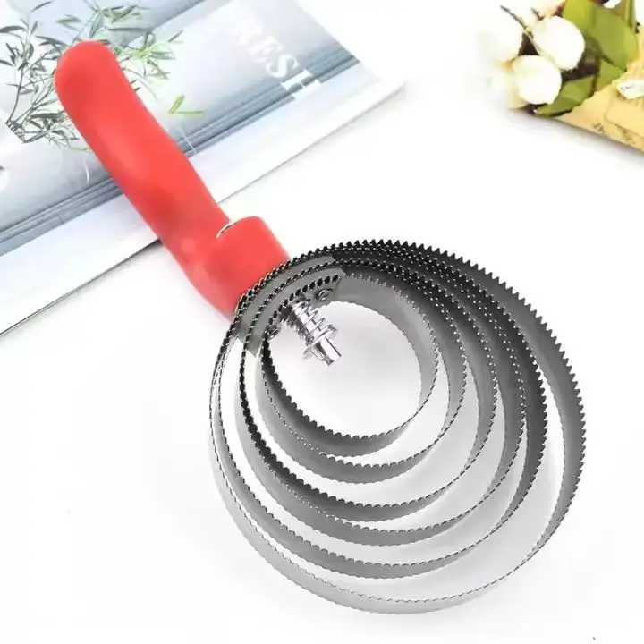 Great Farm 6-Ring Curry Comb with Comfortable Grip - Metal Grooming Brush for Horses & Cattle