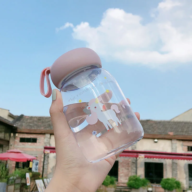 2022 Manufacturers wholesale  Heat-resistant transparent glass female portable simple, fresh and lovely student cup with rope