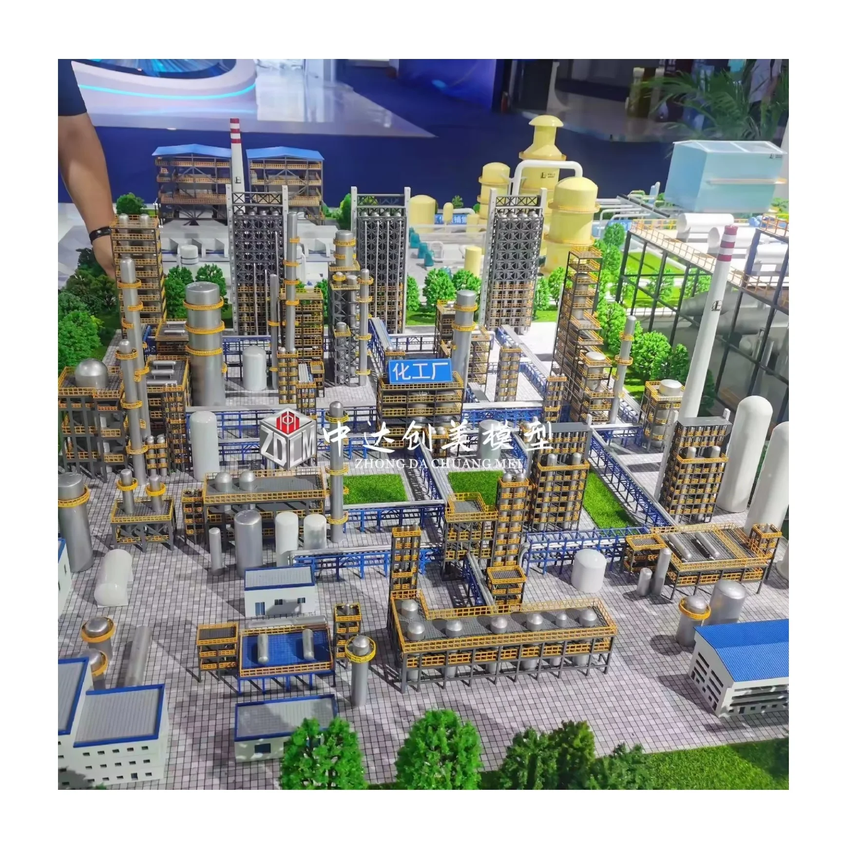 Professional 3d architectural scale model for exhibition Architectural scale model making of industrial machinery
