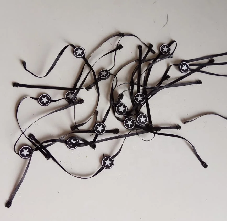 
custom plastic cord lock string hang tag rope hanging tablets 